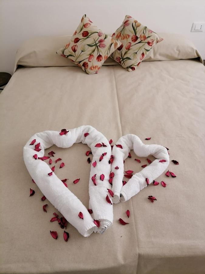 I Tre Cuori Bed & Breakfast Taormina Bagian luar foto
